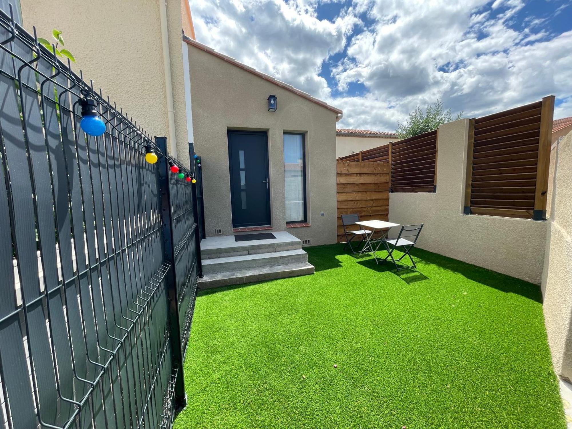 Bel Appartement A Ceret Luaran gambar